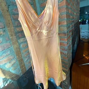 Audrey Vintage Mango Shimmer Dress Pepper Mayo